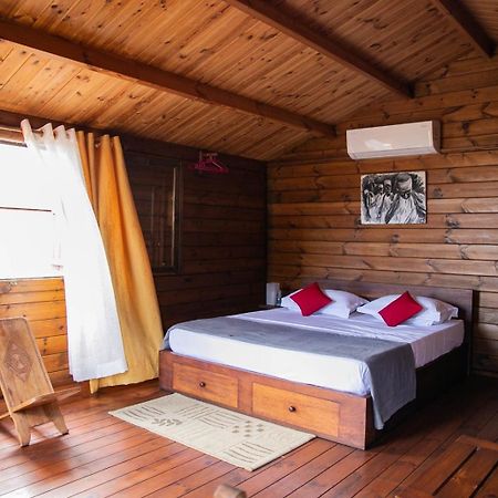 Les Chalets De L'Escale Moroni Exterior photo